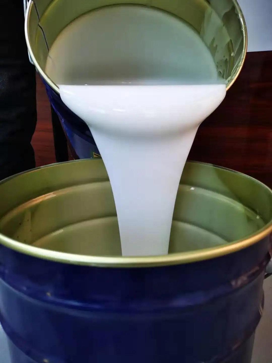 如何避免液體硅膠出現中毒現象？